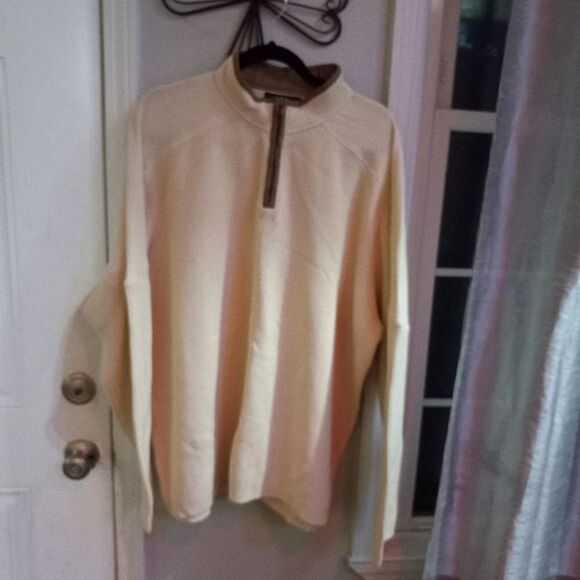 Orvis Signature Quarter-Zip Sweatshirt - Picture 1 of 10